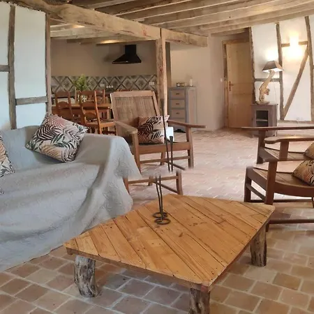 Holiday home Le Des Acacias