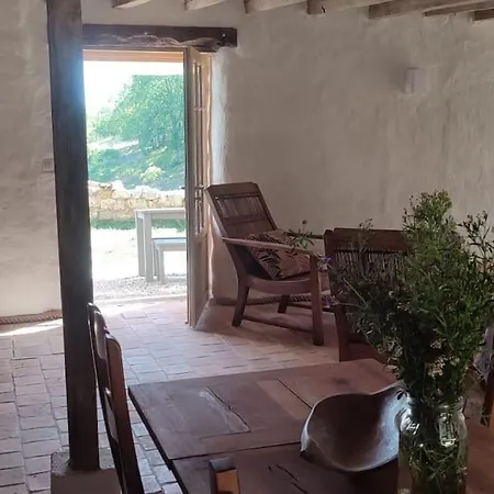 Le Des Acacias Holiday home *